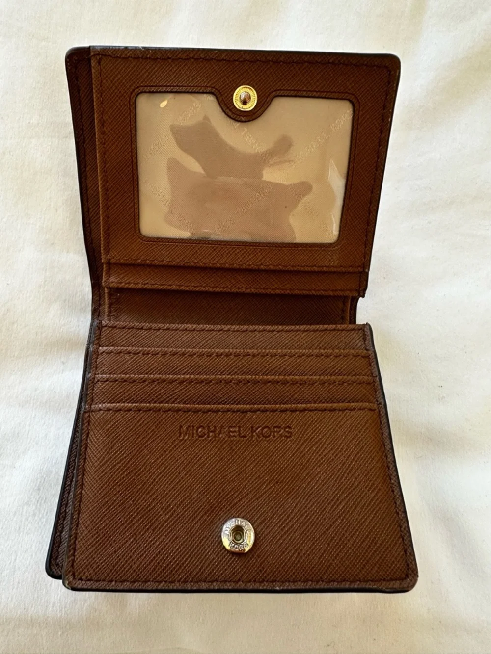 Michael Kors Brown Pebbled Leather Bifold Wallet Zip Coin Pocket Gold Logo